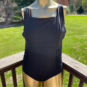 Lands End swimsuit one piece tank modest ruching shelf bra black plus 18 18W Nwt